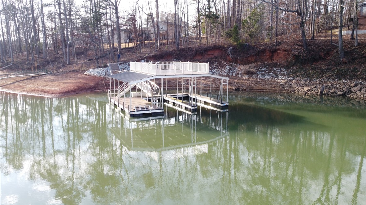 301 Riverbend Road Fair Play, SC 29643 - Photo 4 of 35