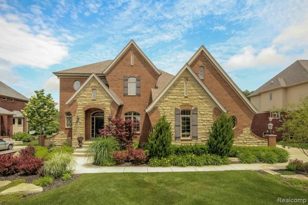 1581 Traceky Drive Rochester Hills, MI 48306 - Photo 1 of 67
