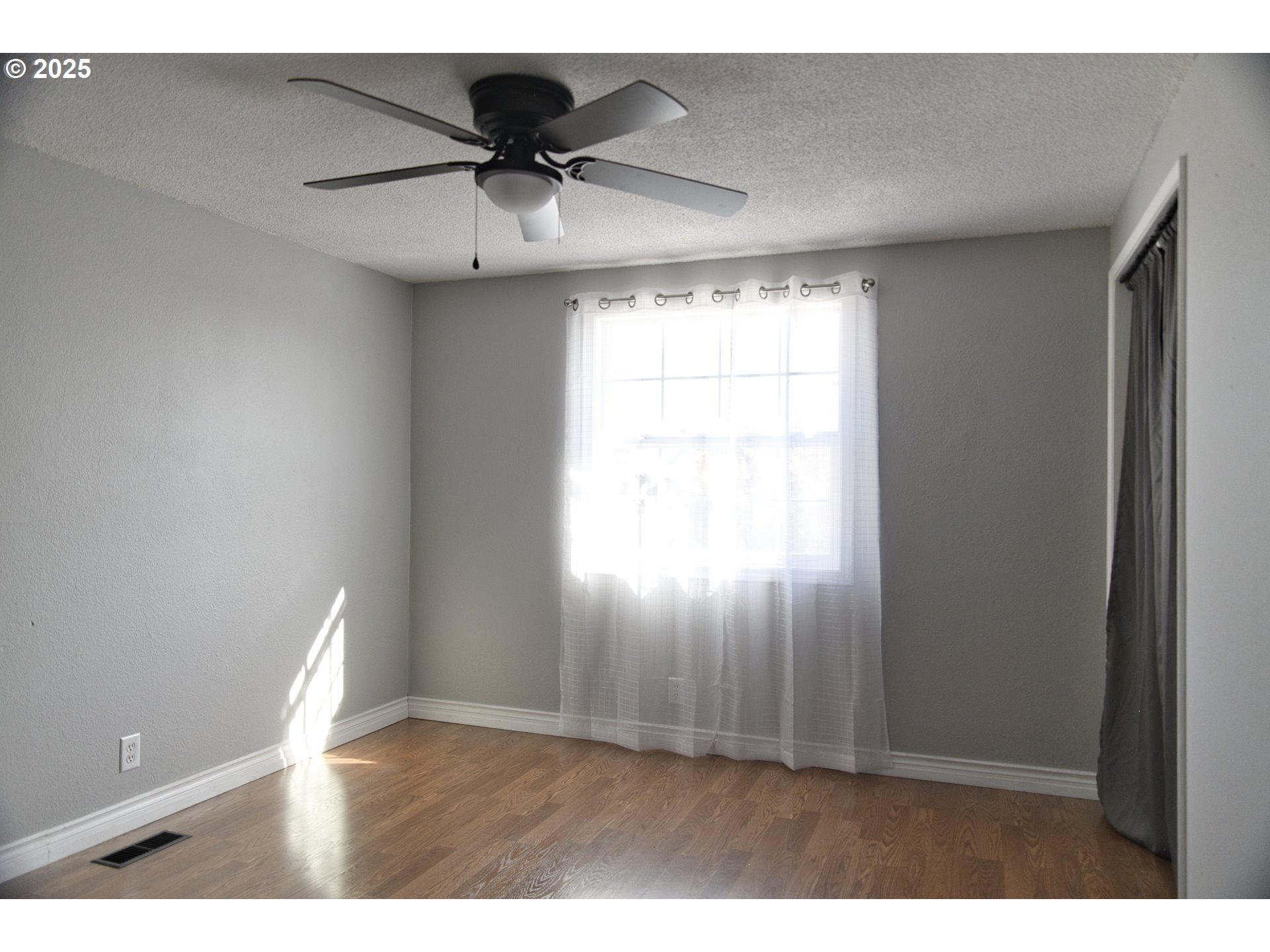 1220 Southwest Walnut Street Albany, OR 97321 - Photo 18 of 37