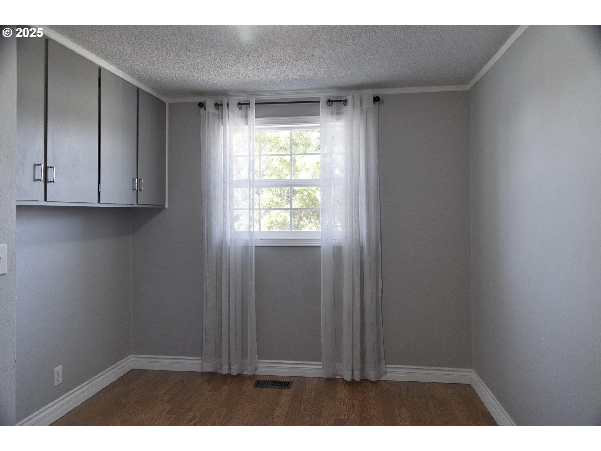 1220 Southwest Walnut Street Albany, OR 97321 - Photo 19 of 37