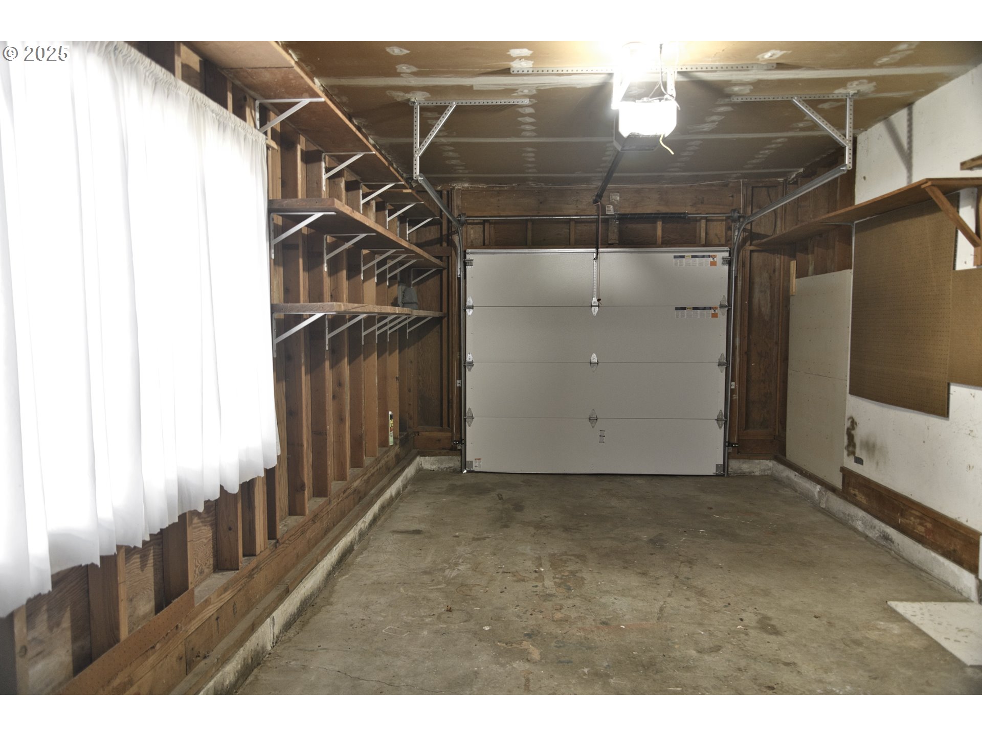 1220 Southwest Walnut Street Albany, OR 97321 - Photo 22 of 37