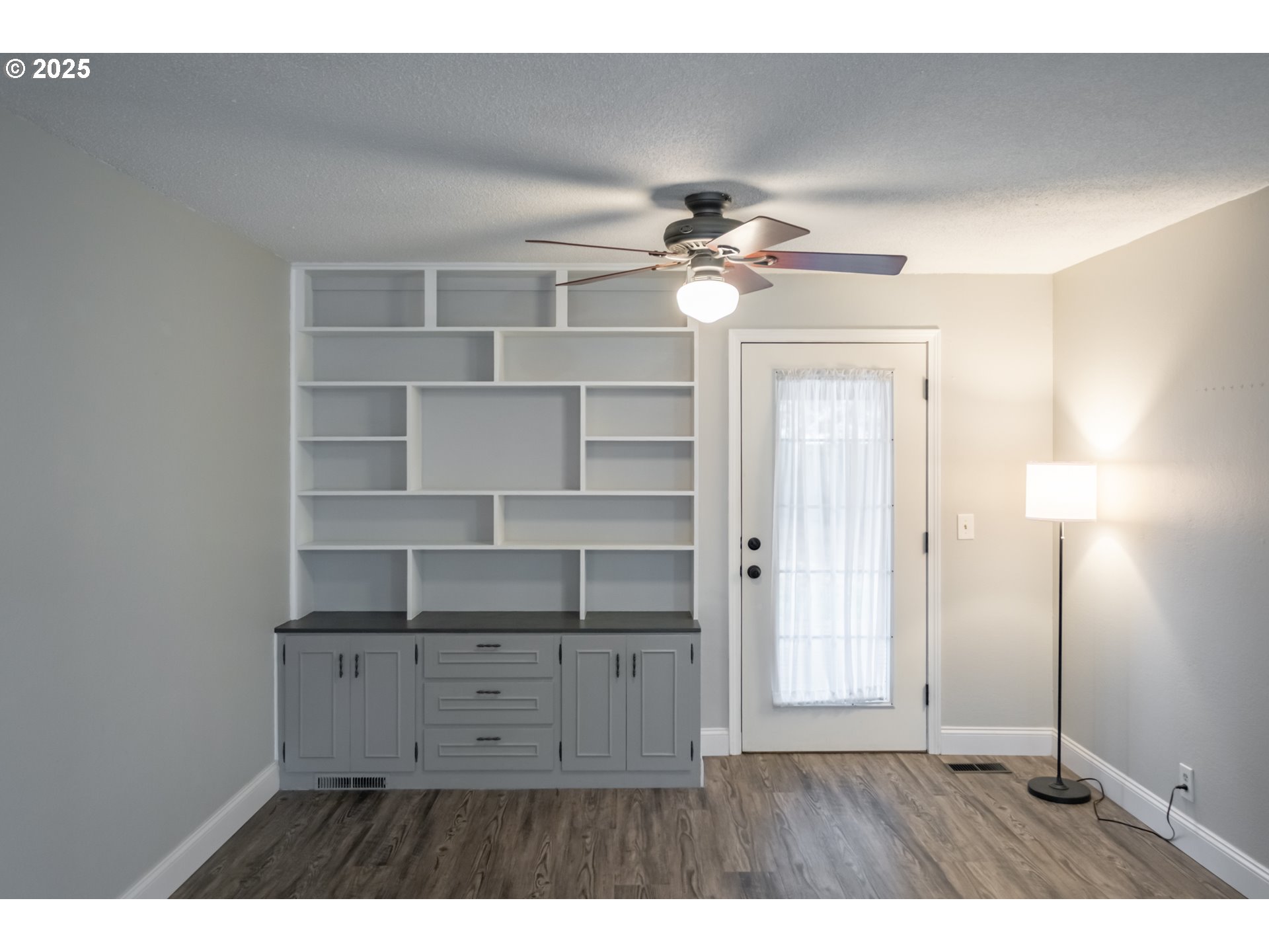 1220 Southwest Walnut Street Albany, OR 97321 - Photo 33 of 37