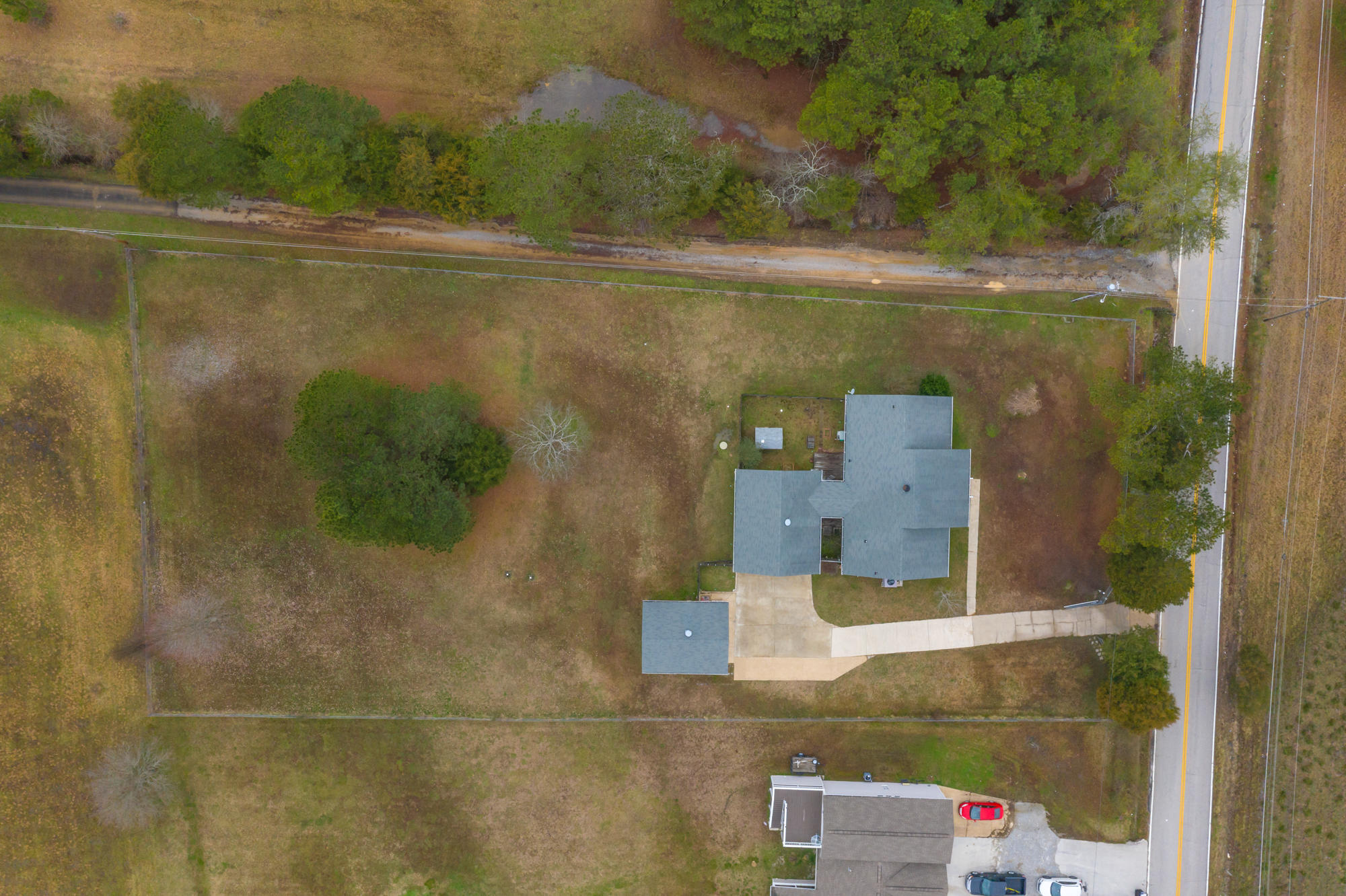 11524 McGhee Road Apison, TN 37302 - Photo 2 of 26 11524 McGhee Rd
