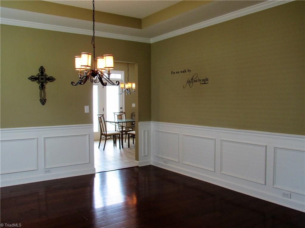 4604 River Valley Road High Point, NC 27265 - Photo 4 of 20 Formal dining area will provide plenty of room for entertaining. Notice the attention to detail in the molding and tray ceiling.