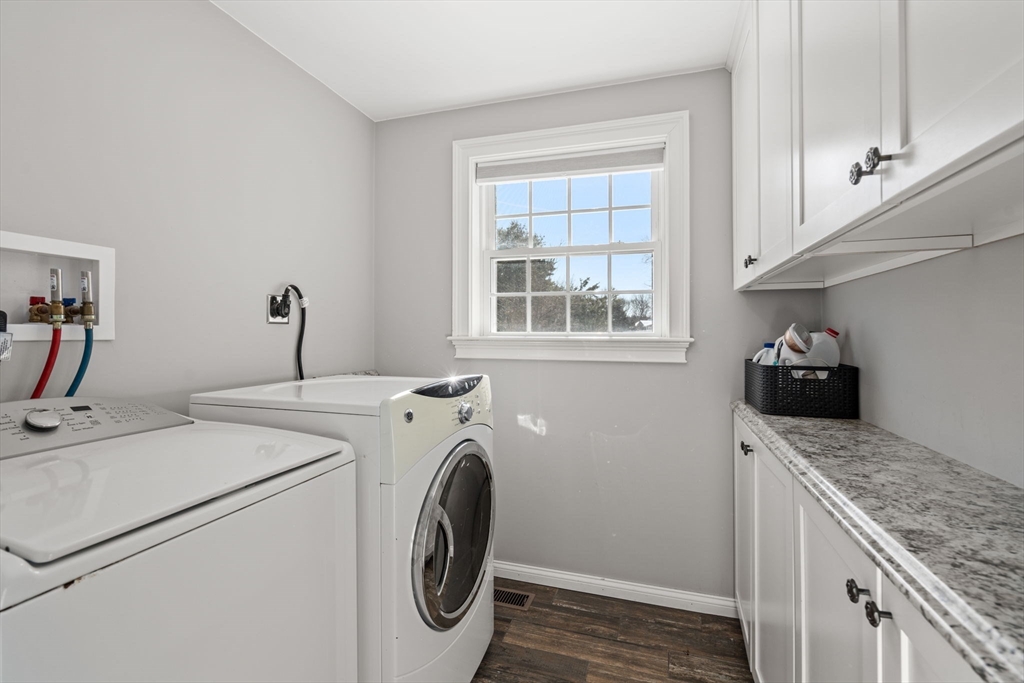 161 Fieldstone Road Westwood, MA 02090 - Photo 32 of 41 Gallery Image 32