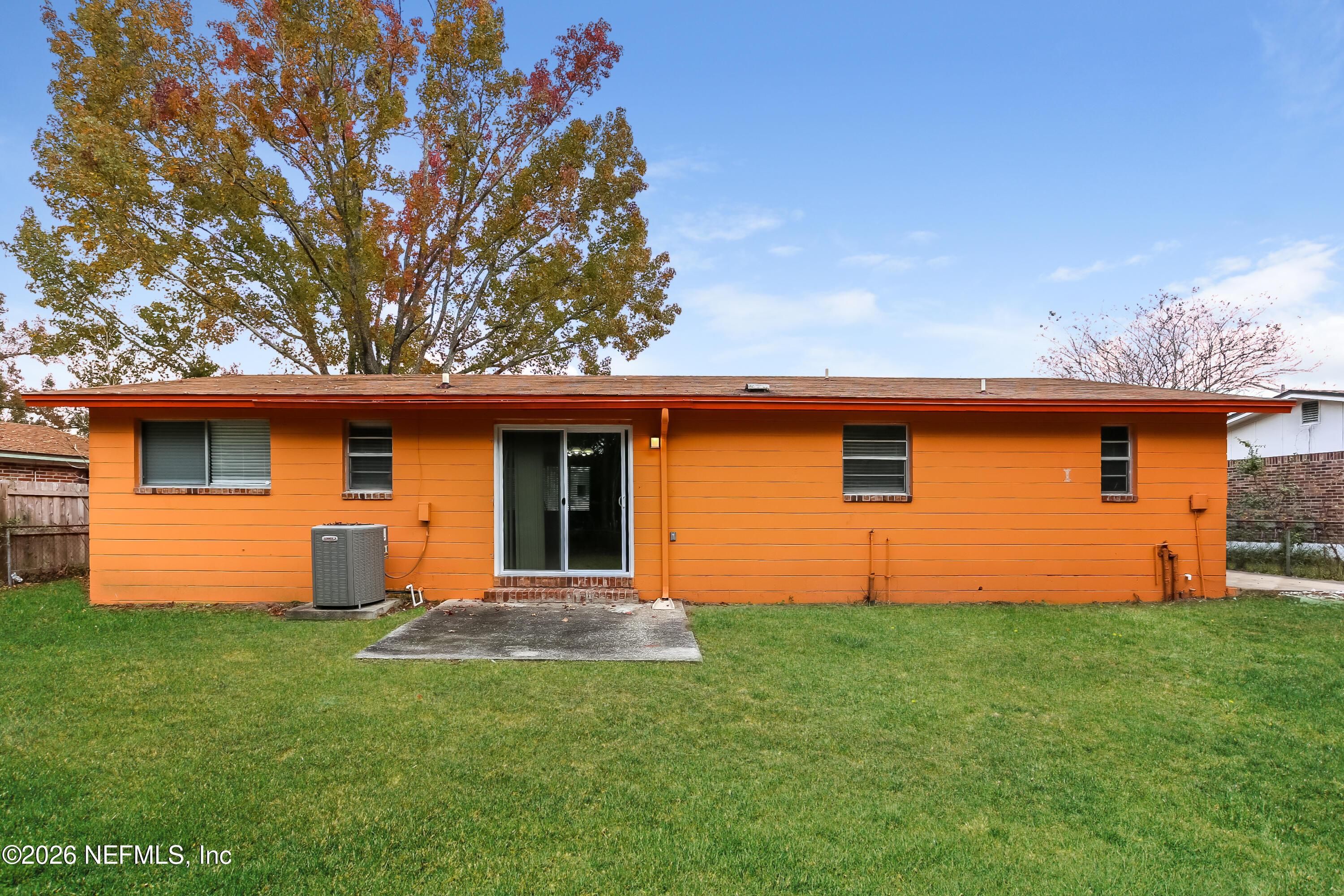 9572 Spottswood Road West Jacksonville, FL 32208 - Photo 14 of 16 014-photo-rear-view-10044541