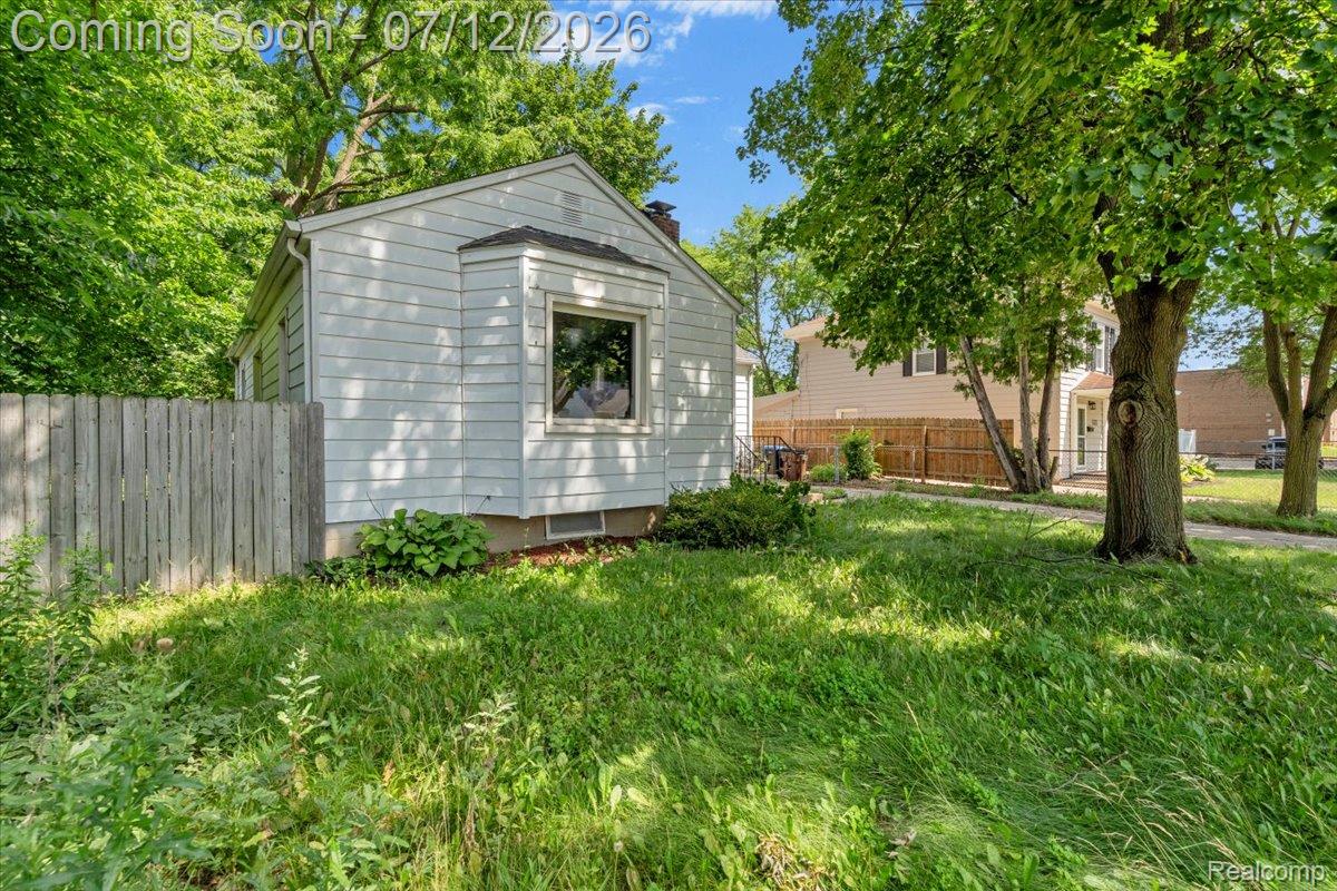 624 North Prospect Road Ypsilanti, MI 48198 - Photo 28 of 28 28-624 N Prospect Rd_27.jpg