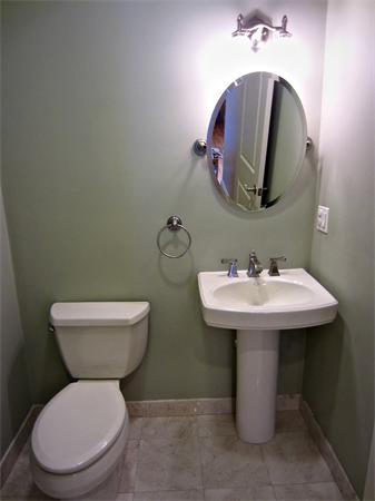33 Bontempo Road Newton, MA 02459 - Photo 11 of 28