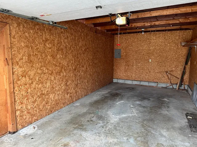 $260,000 | 5798 Henderson Drive, Brownsburg, IN 46112