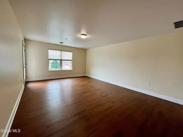 $1,932 | 60 Weibel Avenue, Unit 3HP208, Saratoga Springs, NY 12866