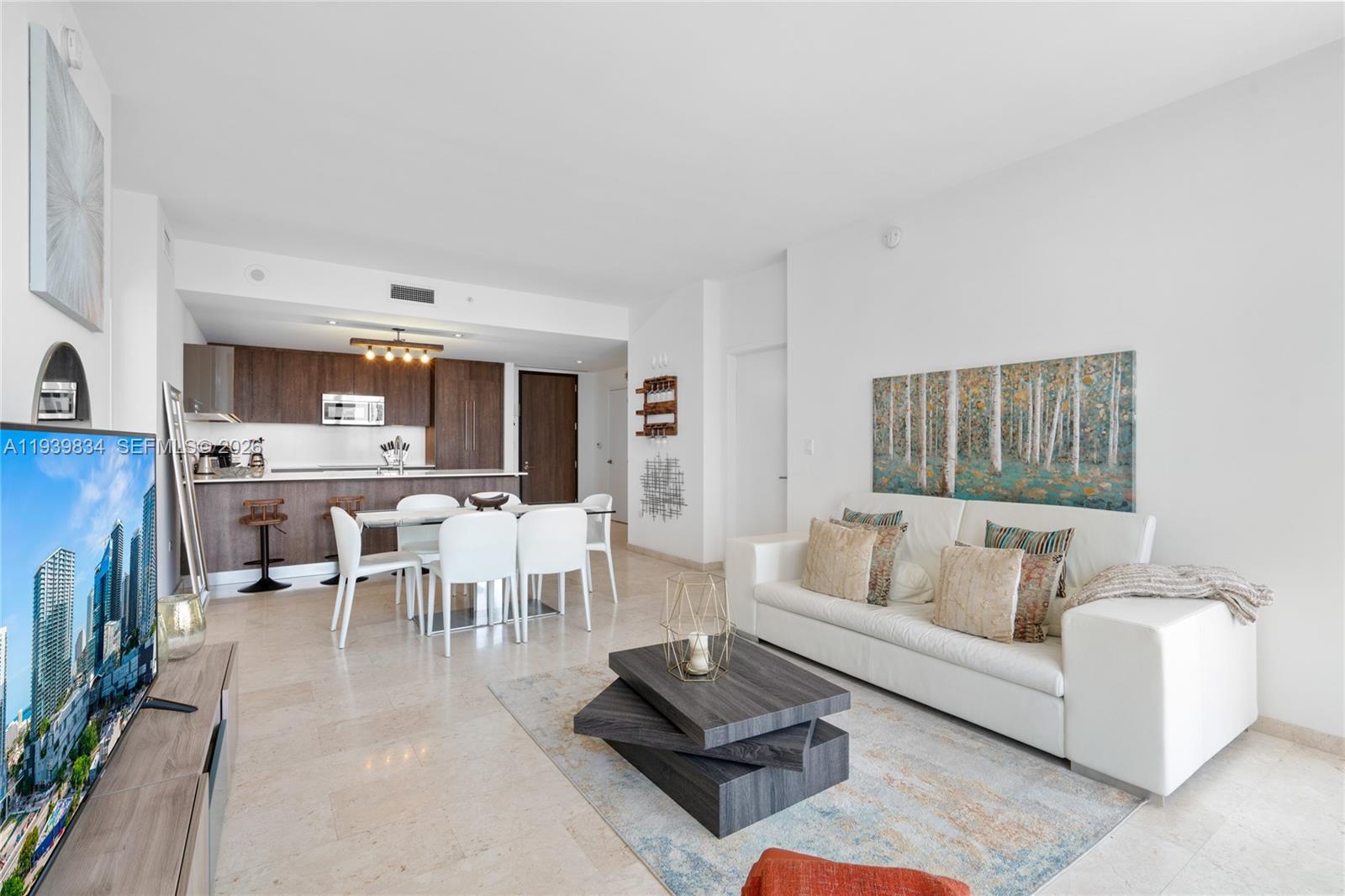 88 Southwest 7th Street, Unit 3403 Miami, FL 33130 - Photo 1 of 37 Photo 1