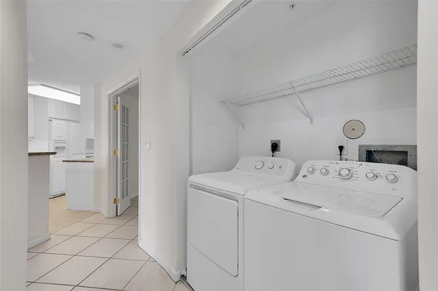 a view of a sign board with yard