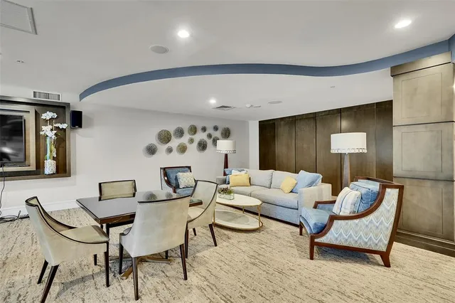 $795,000 | 6001 North Ocean Drive, Unit 403, Hollywood, FL 33019