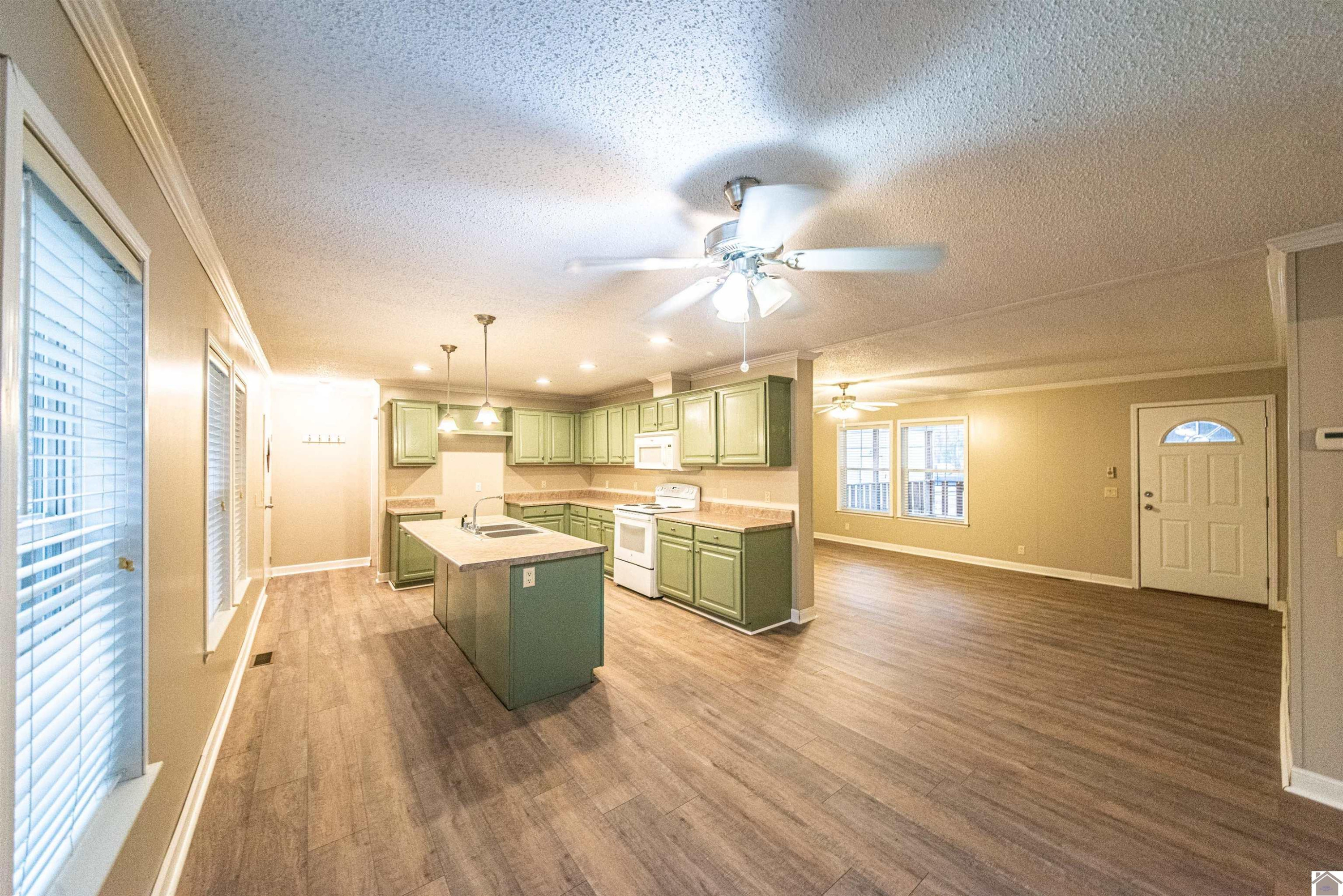 696 Ridge Loop Benton, KY 42025 - Photo 6 of 25 Photo 6