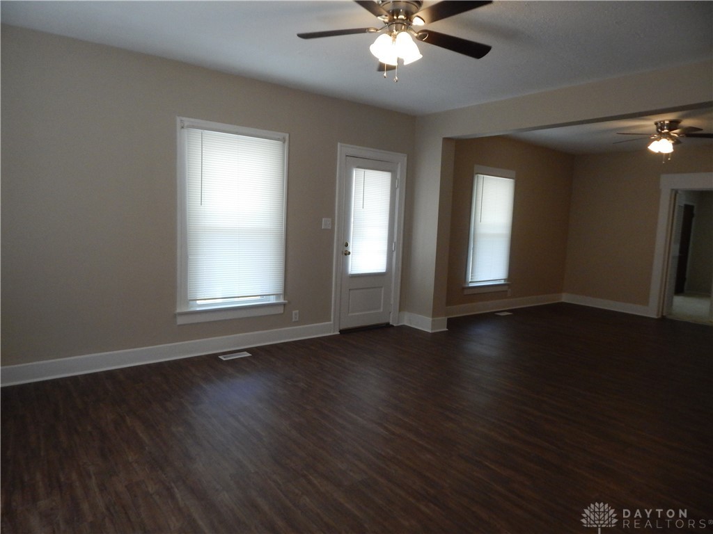 1885 East Westbrook Road Dayton, OH 45415 - Photo 4 of 15
