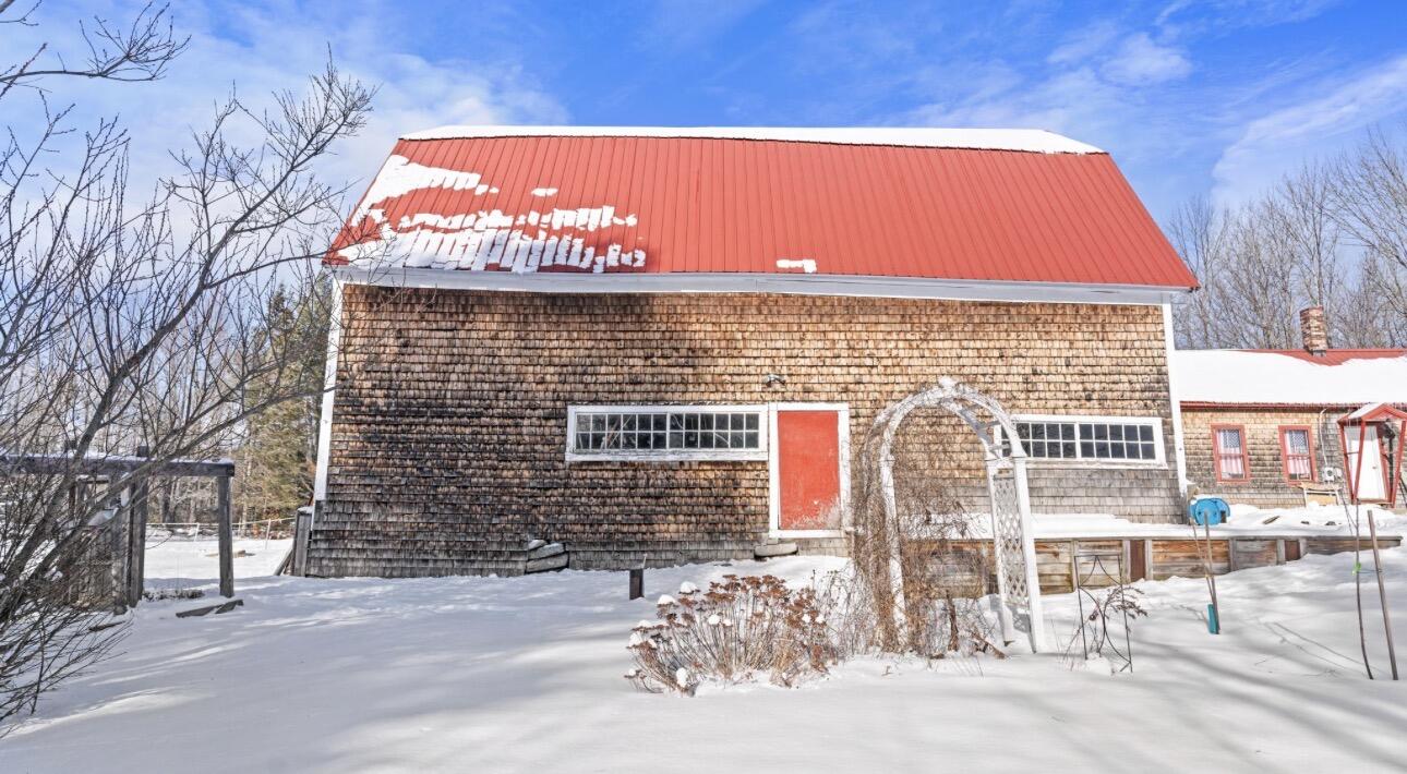 16 Hubbard Road Canaan, ME 04924 - Photo 3 of 32 IMG_1811