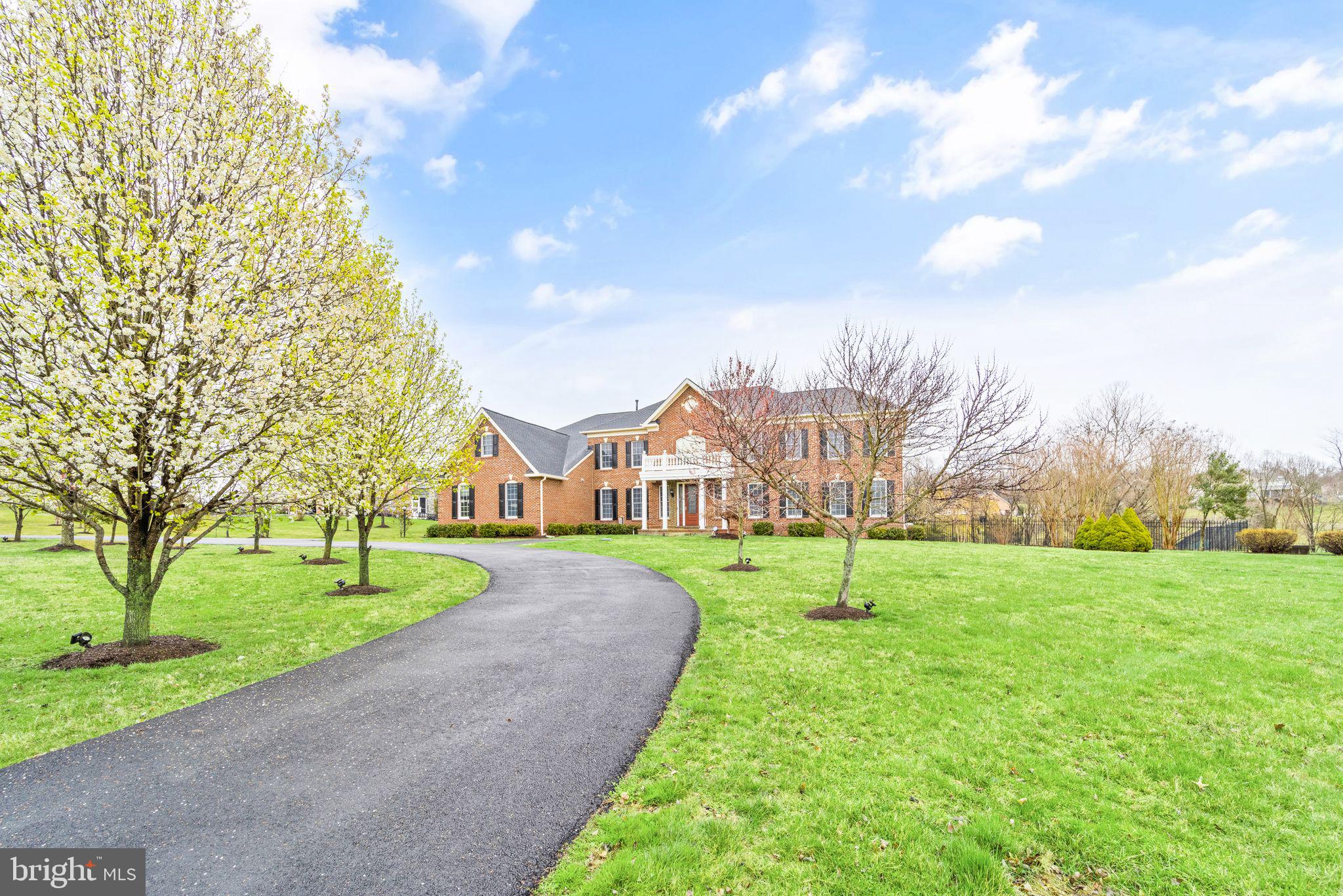 17768 Braemar Place Leesburg, VA 20175 - Photo 2 of 76