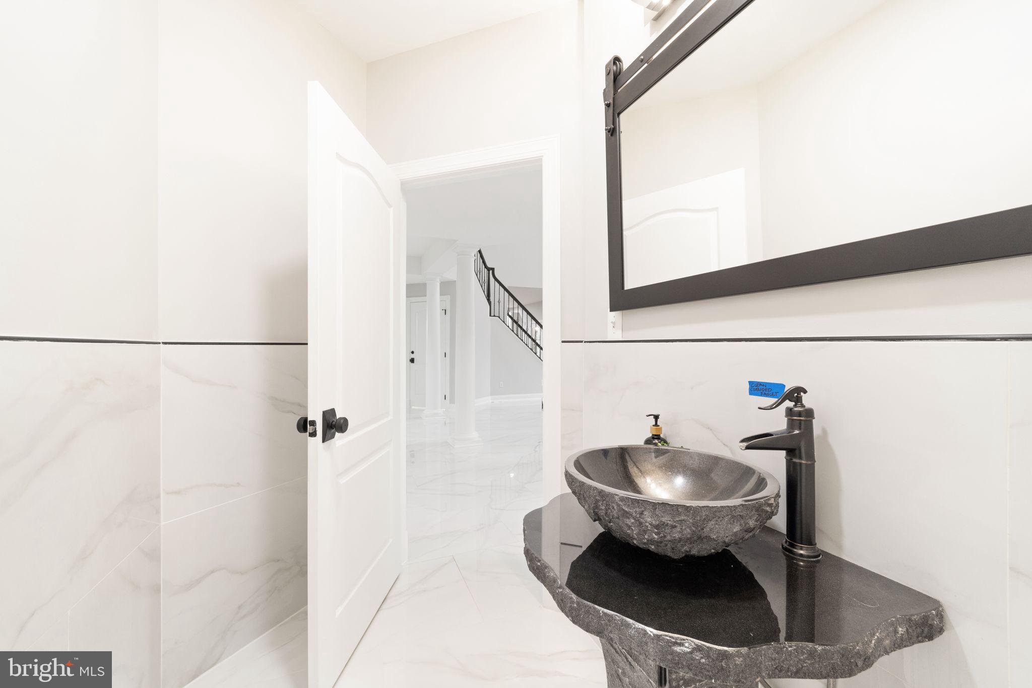 17768 Braemar Place Leesburg, VA 20175 - Photo 36 of 76