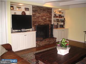 204 East Fiedler Road Ambler, PA 19002 - Photo 4 of 12 Gallery Image 4