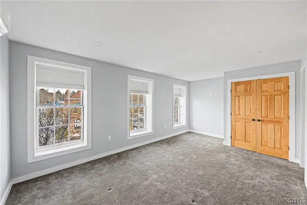 $2,800 | 28 East Genesee Street, Skaneateles, NY 13152