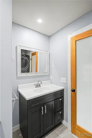 $2,800 | 28 East Genesee Street, Skaneateles, NY 13152