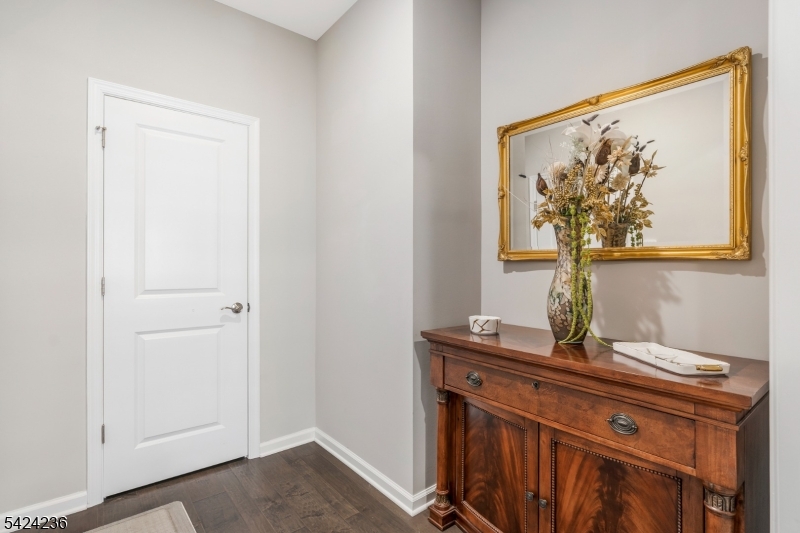 31 Tate Road Flemington, NJ 08822 - Photo 15 of 38