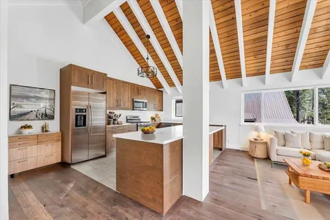 $1,099,000 | 14579 Northwoods Boulevard, Truckee, CA 96161