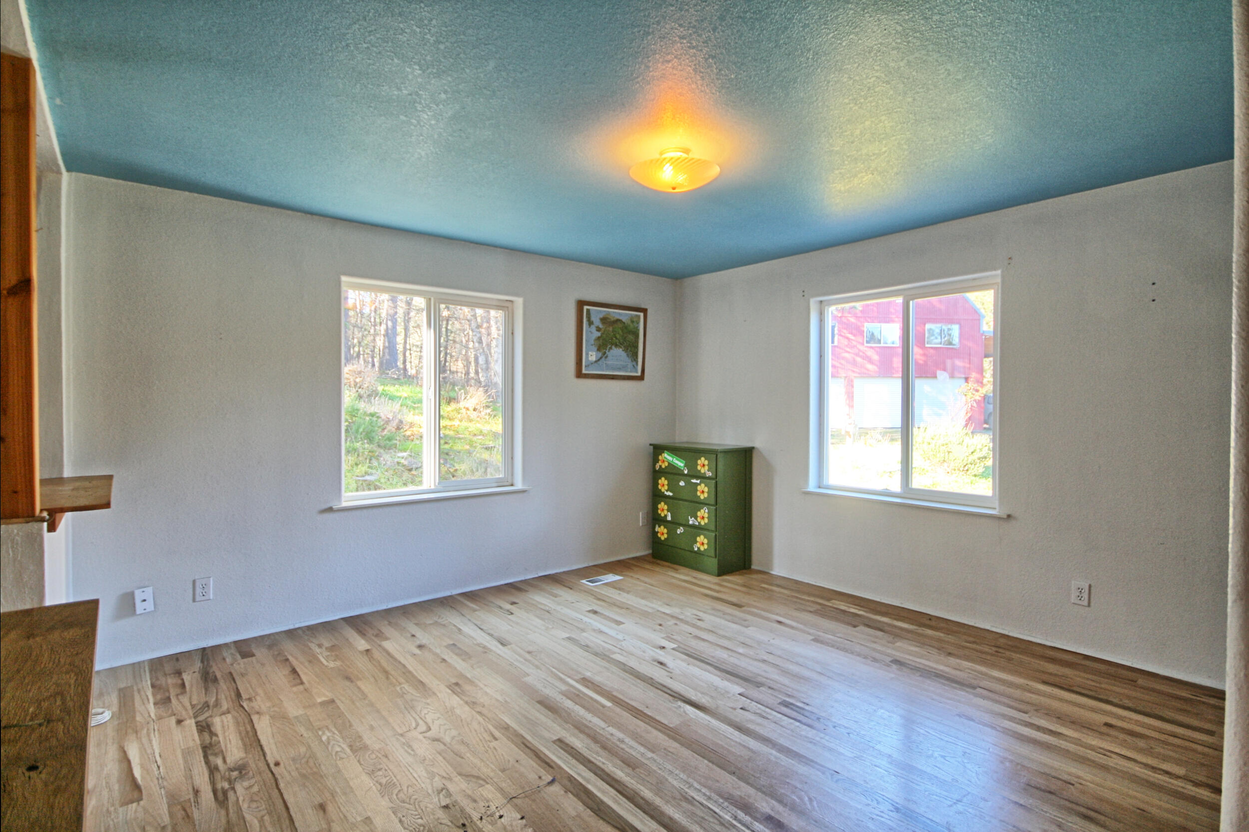 8060 Upper Applegate Road Jacksonville, OR 97530 - Photo 22 of 44 IMG_9275_6_7_easyHDR-fotor-2026020413384