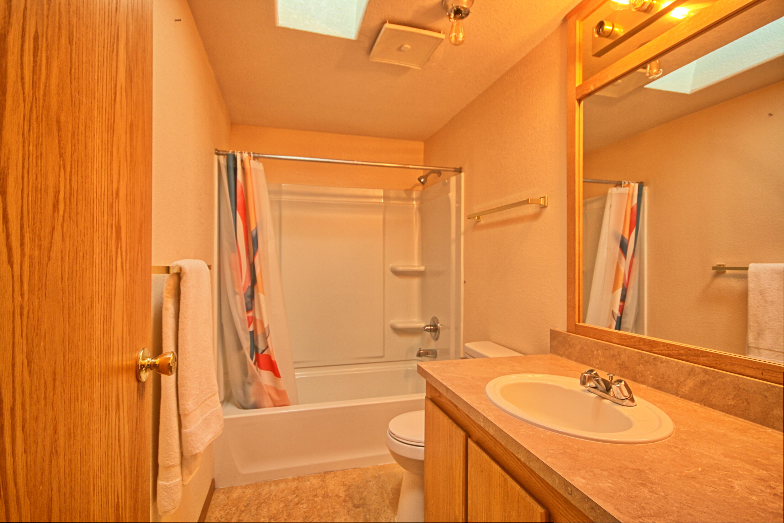 8060 Upper Applegate Road Jacksonville, OR 97530 - Photo 24 of 44 IMG_9263_4_5_easyHDR-fotor-2026020412251