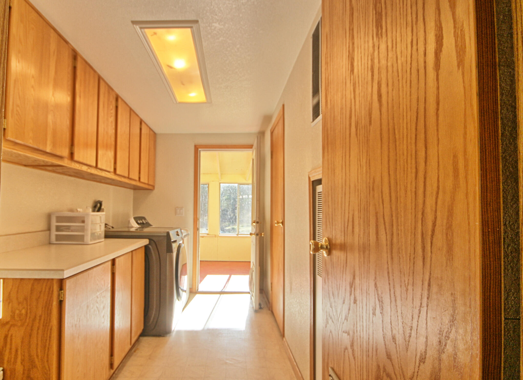 8060 Upper Applegate Road Jacksonville, OR 97530 - Photo 25 of 44 IMG_9242_3_4_easyHDR-Interior 1-fotor-20