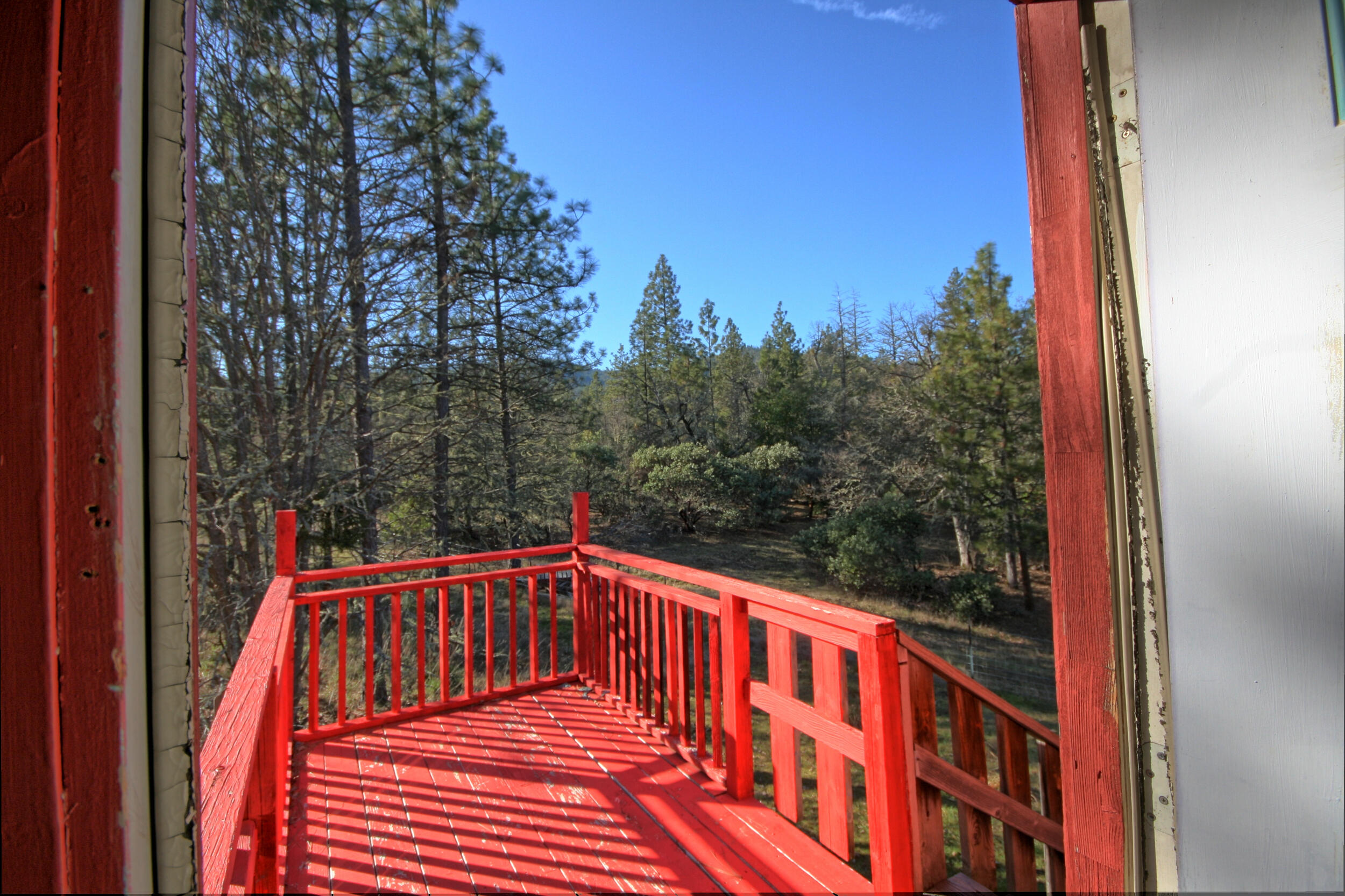 8060 Upper Applegate Road Jacksonville, OR 97530 - Photo 39 of 44 IMG_9131_2_3_easyHDR-fotor-2026020414751