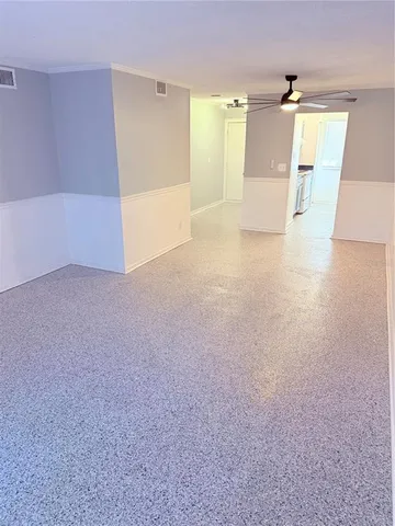 $1,250 | 6519 West Newberry Road, Unit 307, Gainesville, FL 32605