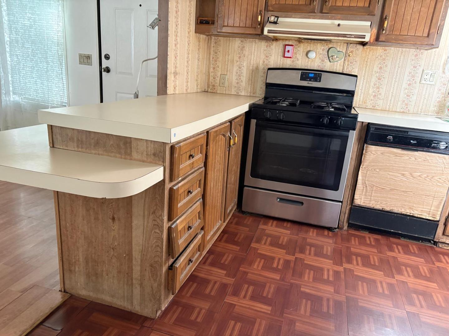 411 Lewis Road, Unit 218 San Jose, CA 95111 - Photo 5 of 14