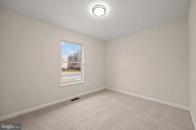 $319,000 | 24 Bizarre Drive, New Castle, DE 19720