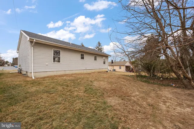 $319,000 | 24 Bizarre Drive, New Castle, DE 19720