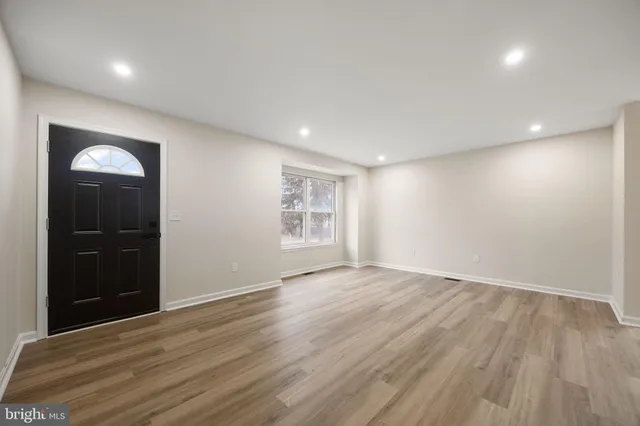 $319,000 | 24 Bizarre Drive, New Castle, DE 19720