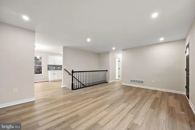 $319,000 | 24 Bizarre Drive, New Castle, DE 19720