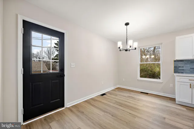 $319,000 | 24 Bizarre Drive, New Castle, DE 19720