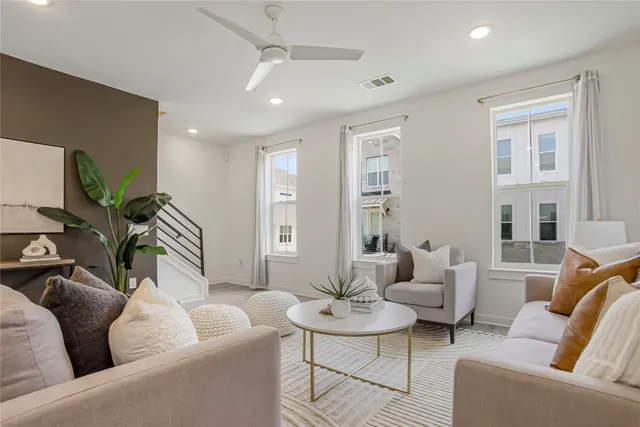 $515,000 | 2624 Metcalfe Road, Unit 17, Austin, TX 78741