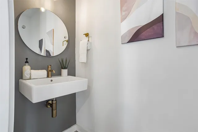 $515,000 | 2624 Metcalfe Road, Unit 17, Austin, TX 78741