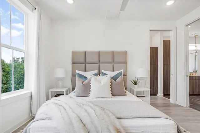 $515,000 | 2624 Metcalfe Road, Unit 17, Austin, TX 78741