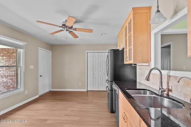 $2,300 | 103 Knollwood Court, New Bern, NC 28562