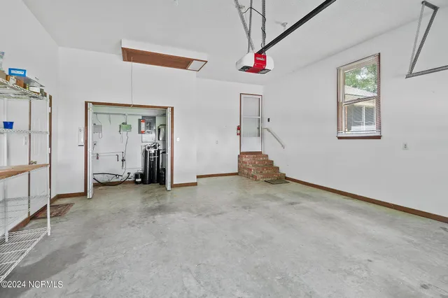 $2,300 | 103 Knollwood Court, New Bern, NC 28562