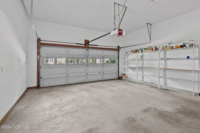 $2,300 | 103 Knollwood Court, New Bern, NC 28562