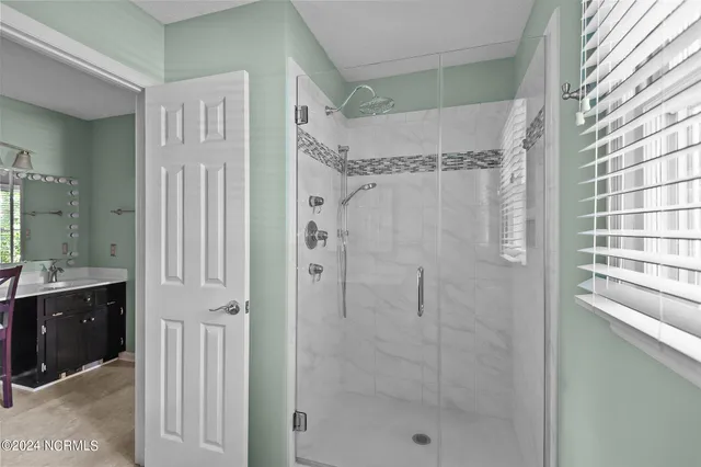 $2,300 | 103 Knollwood Court, New Bern, NC 28562