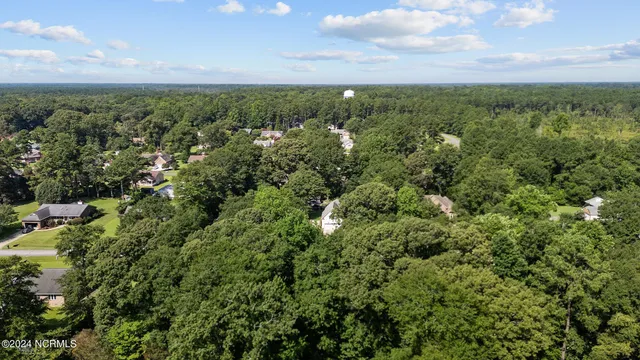 $2,300 | 103 Knollwood Court, New Bern, NC 28562