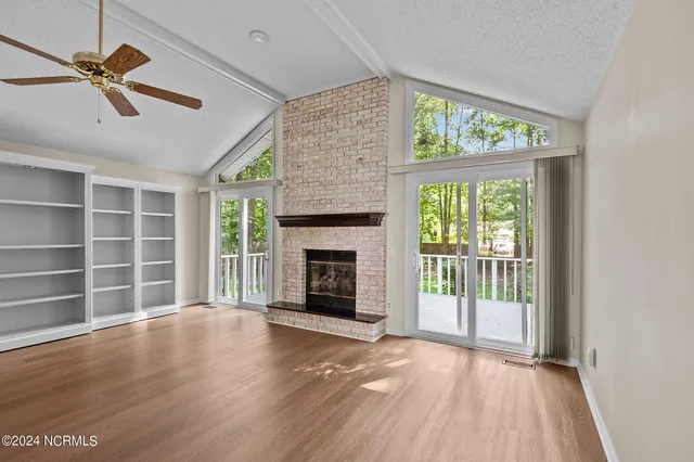 $2,300 | 103 Knollwood Court, New Bern, NC 28562