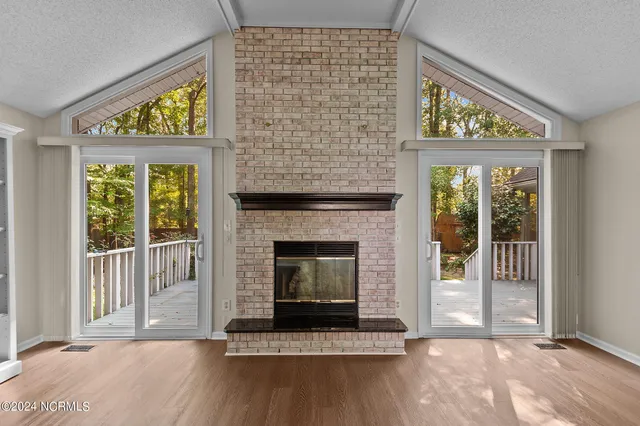 $2,300 | 103 Knollwood Court, New Bern, NC 28562