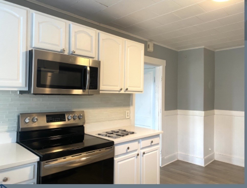 1083 Main Street, Unit 1 Waltham, MA 02451 - Photo 6 of 9
