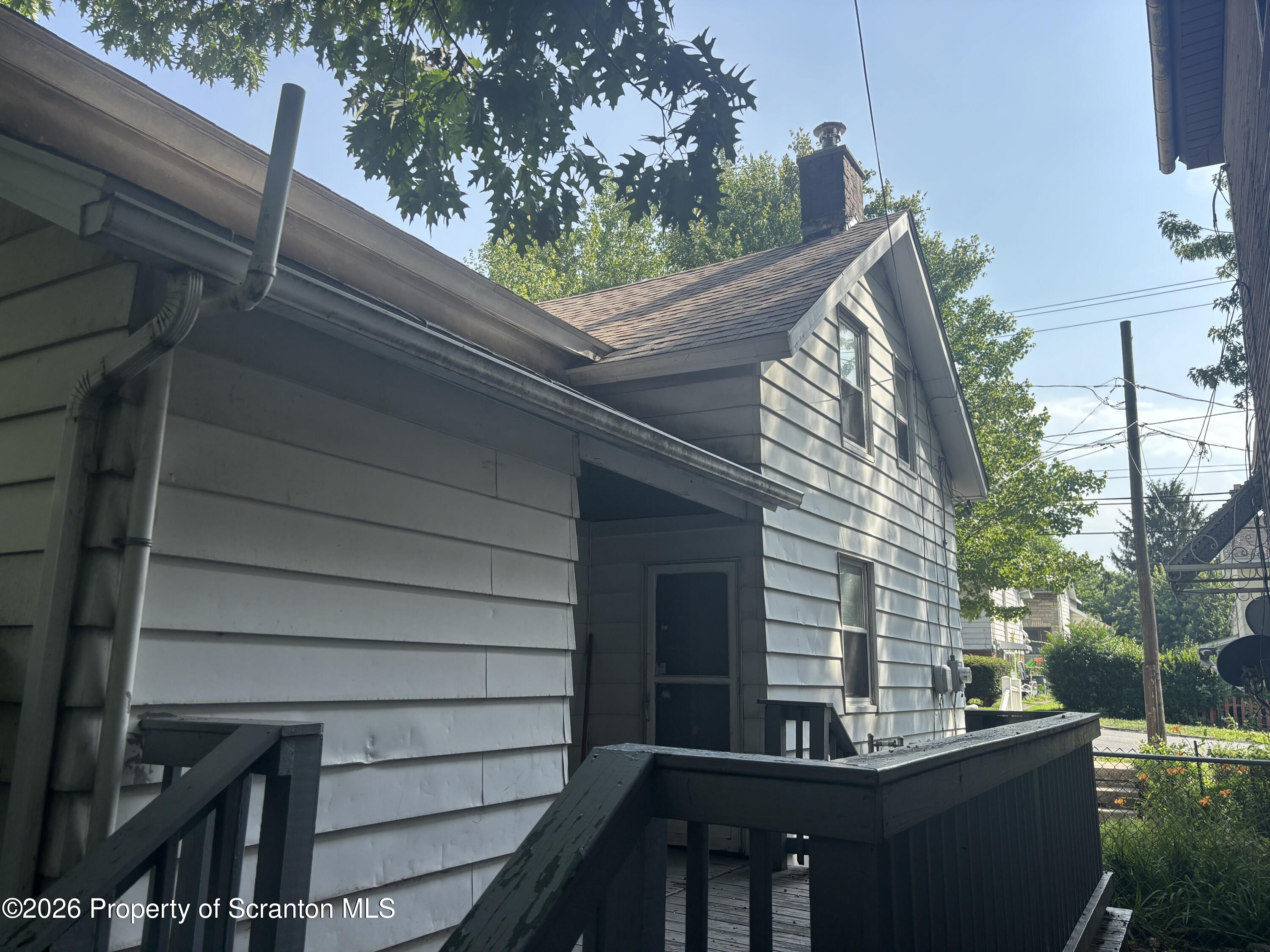 619 Hemlock Street Scranton, PA 18505 - Photo 25 of 26 IMG_9631